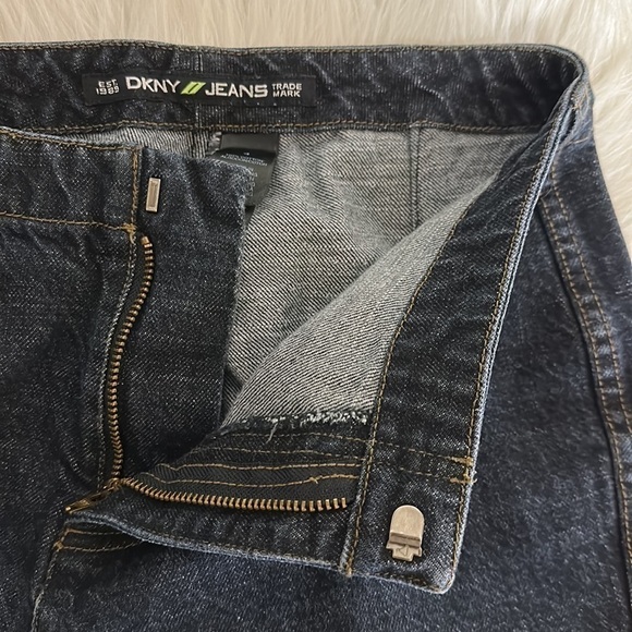 DKNY Jeans Pants Vintage Flare Dark Blue Wash Denim Raw Split Raw Hem Preppy 4 - Picture 3 of 10